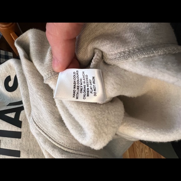 Essentials Quarter Zip - Picture 5 of 6